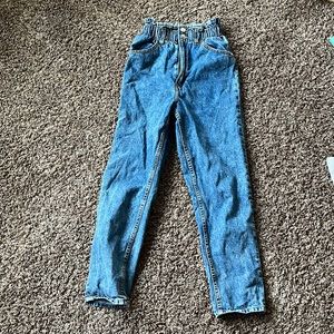 Blue jeans with synched waist